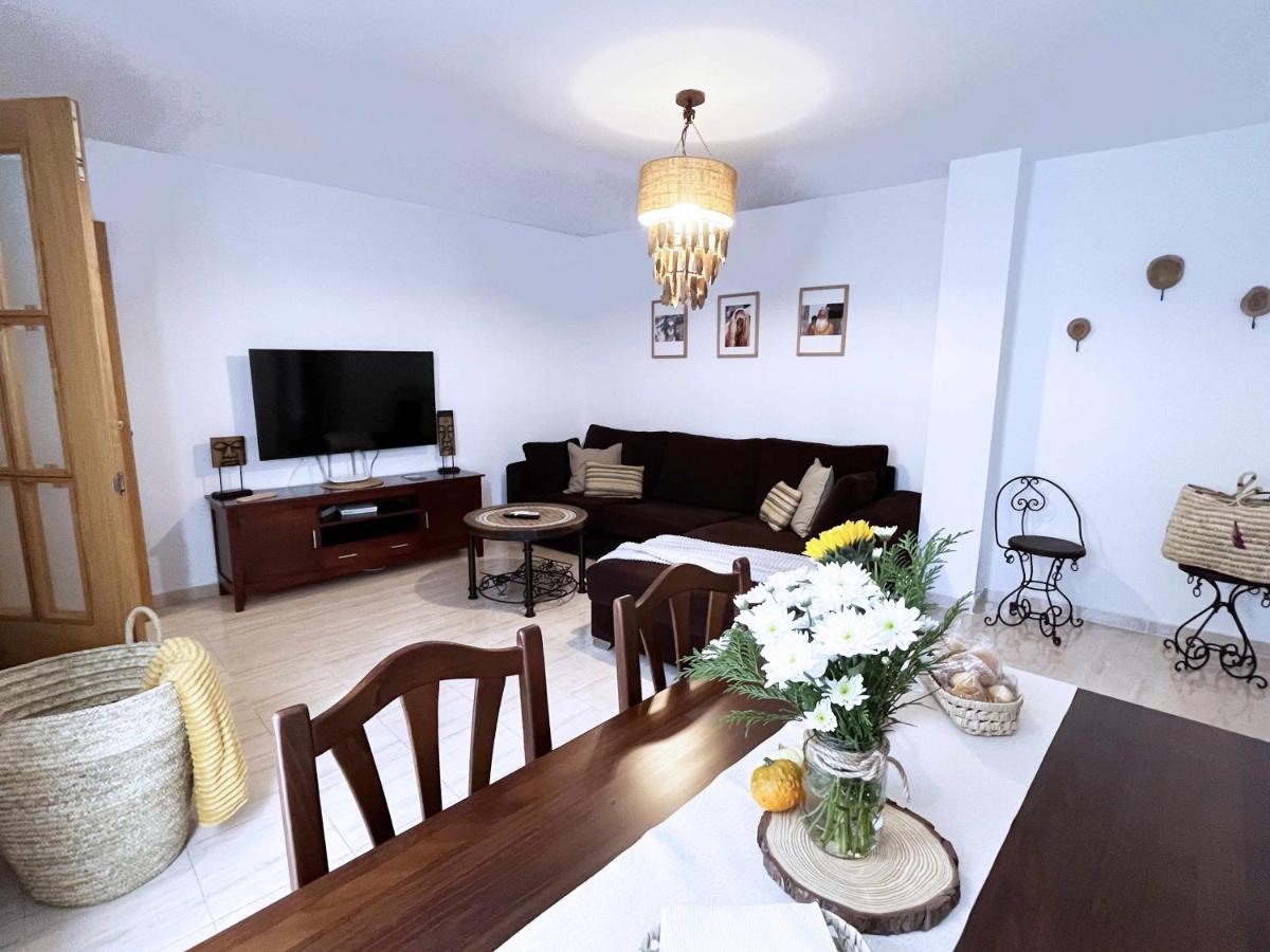 La Pereta Immaculate Quiet House Free Parking Apartamento Málaga Exterior foto